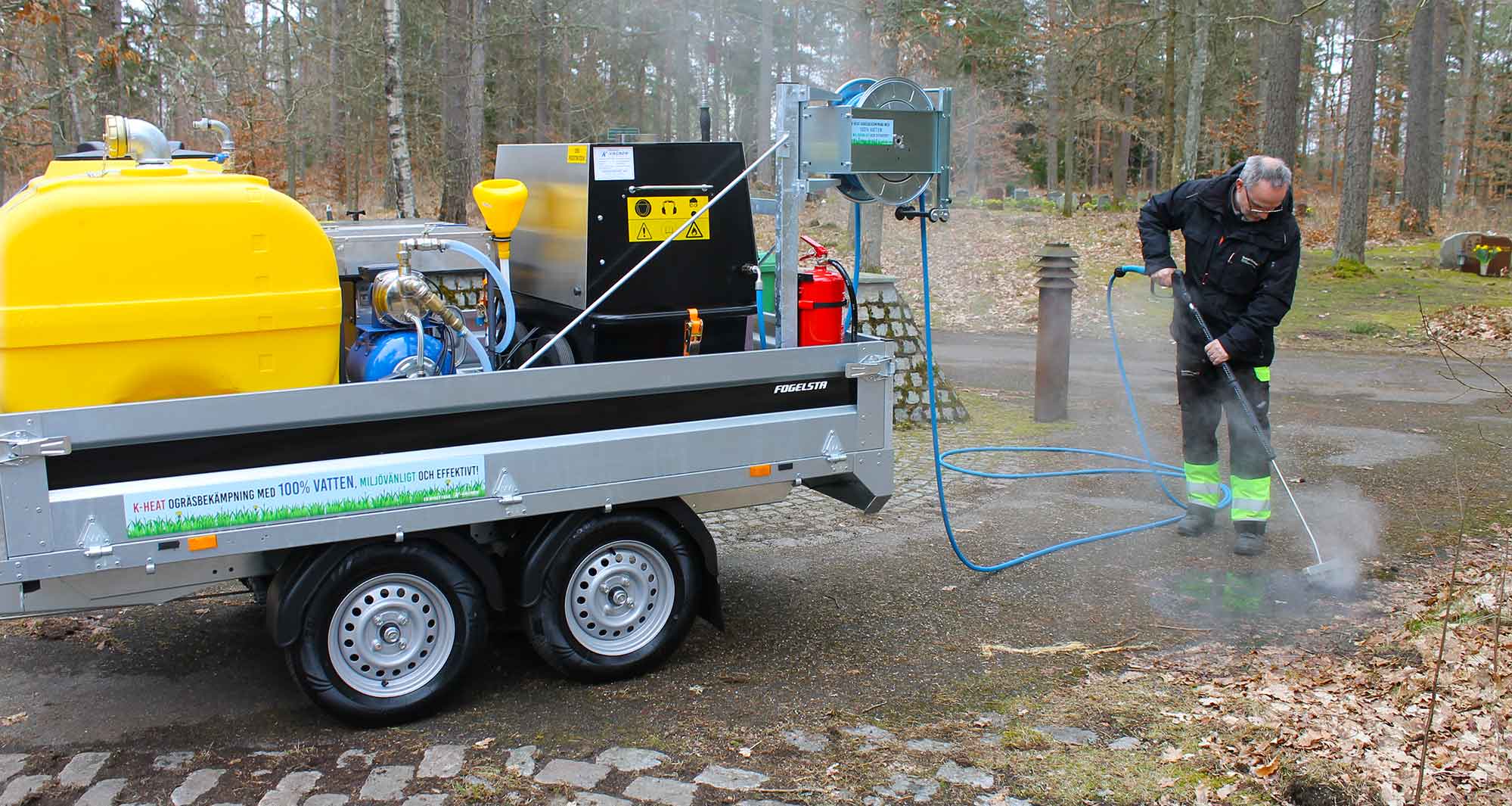 Kheat_ugressbekjempelse_med_varmtvann9 K-heat Maxi montert på en tilhenger med boggie.